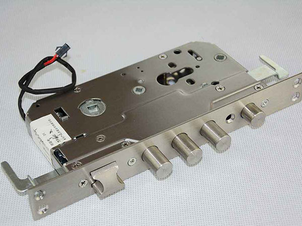 银州24小时上门开锁公司